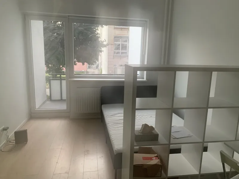 Kompaktes Studio in Kreuzberg: Wohnen mit Balkon — photo 1